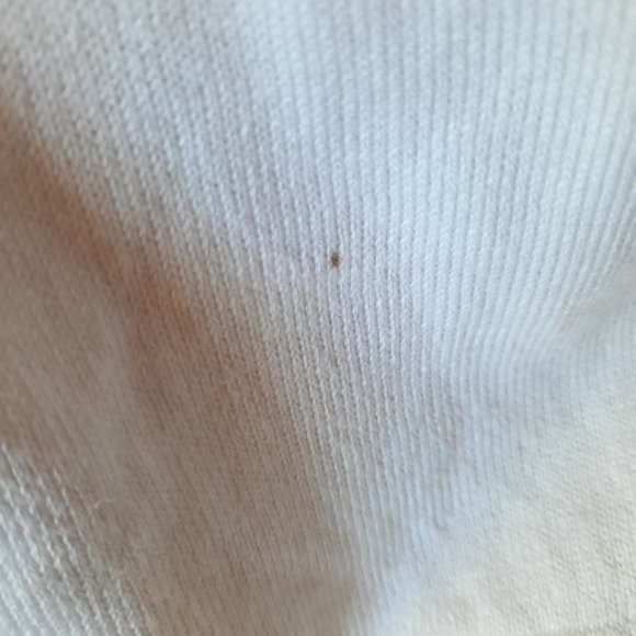 Cream cardigan/sweater with ruffled edges - Picture 4 of 5